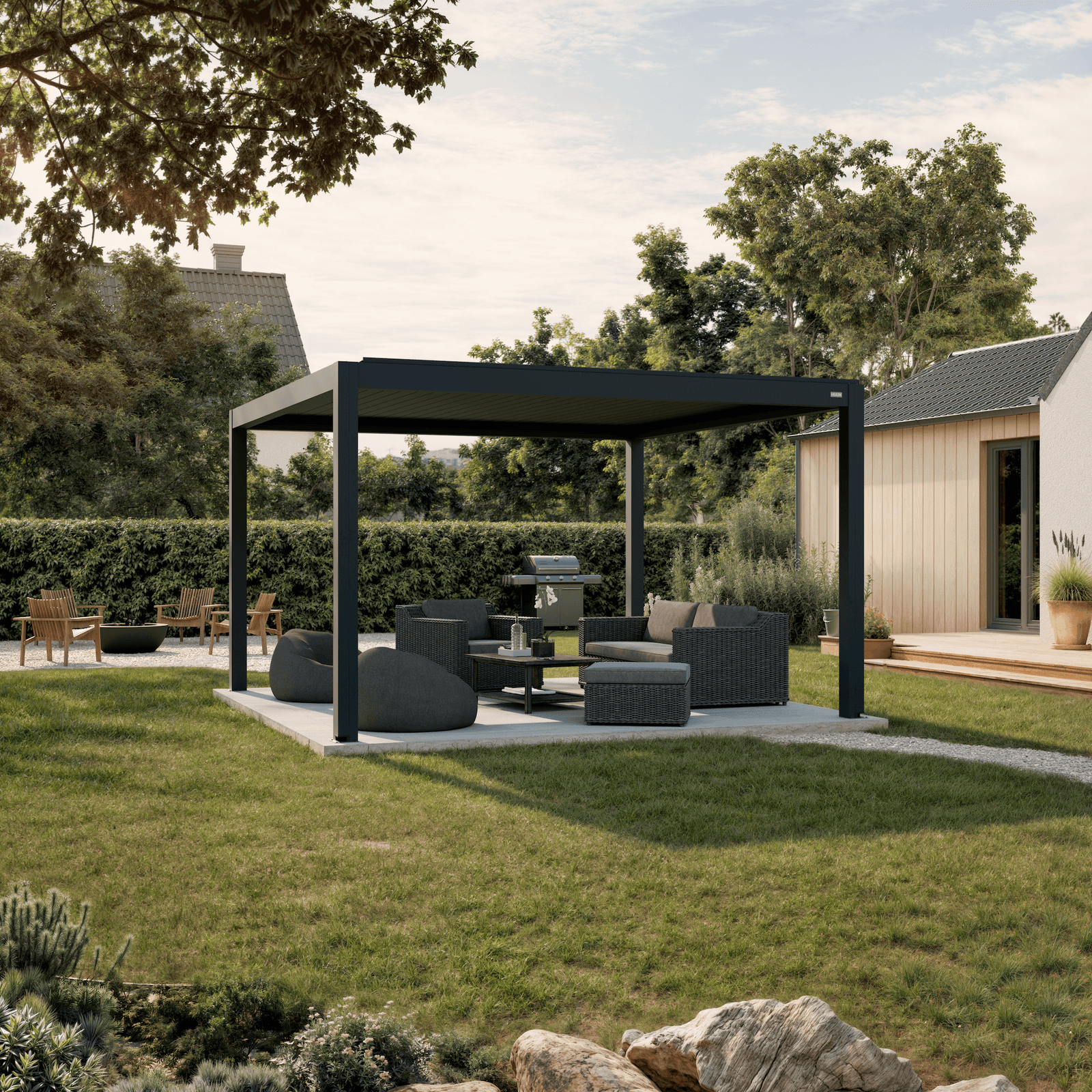 Pergola Equa — anthracite 13' × 13' aluminum louvered pergola, freestanding