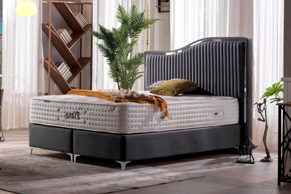 piano 1 copy Piano - Bedding